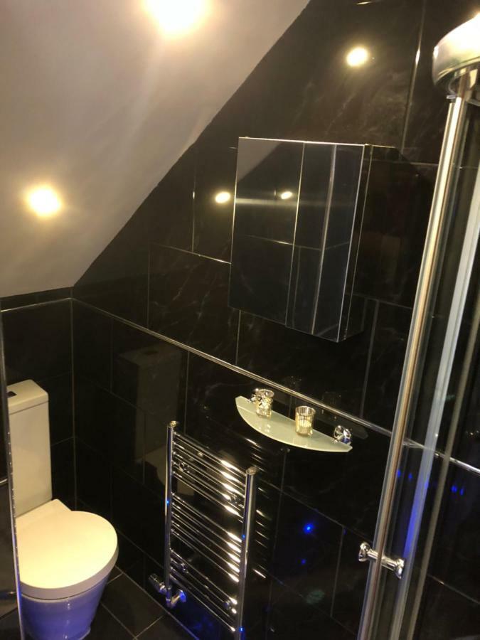 Bournemouth Hot Tub & Sauna Holiday Let Exterior photo